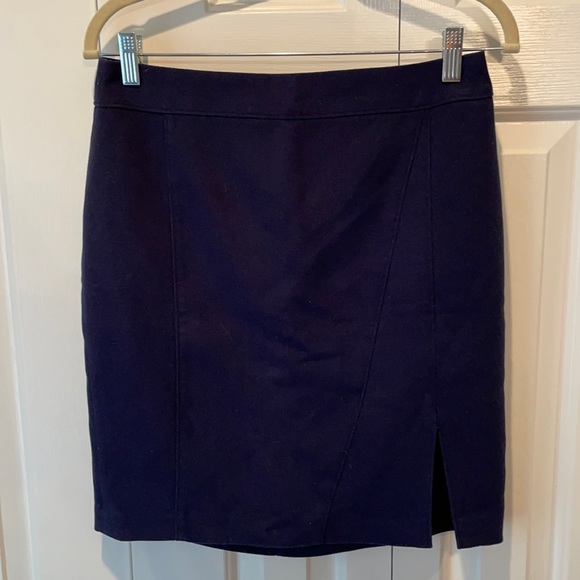 Banana Republic Dresses & Skirts - Banana Republic Navy Blue Pencil Skirt